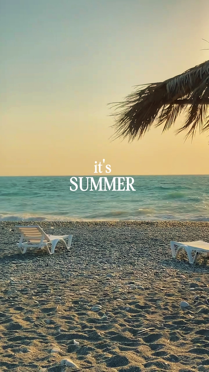 IT'S SUMMER 
