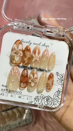 Fav Press On Nails