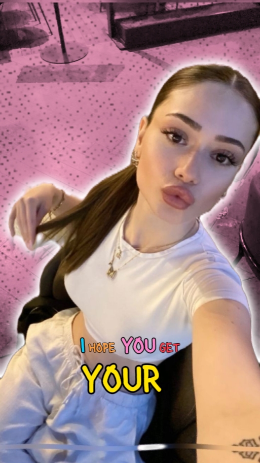 11 pict selfie >>>