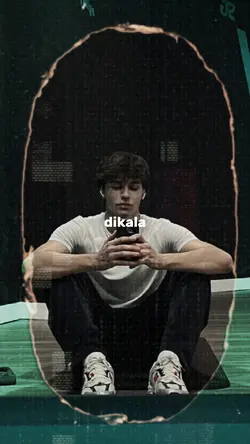 DIKALA MALAM BULAN