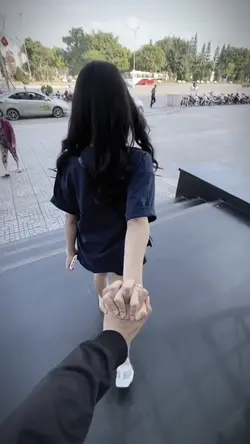 Trend nắm tay 