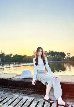 ស្នេហ៍មាសវង…