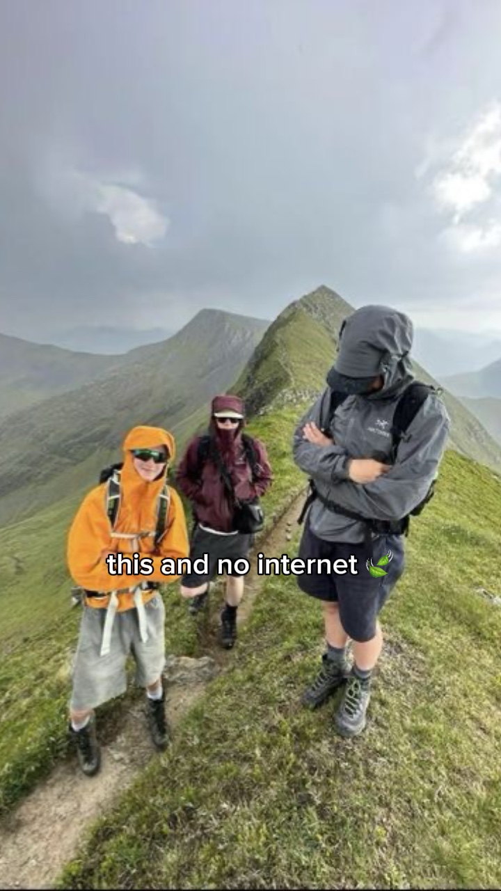 this & no internet 🍃