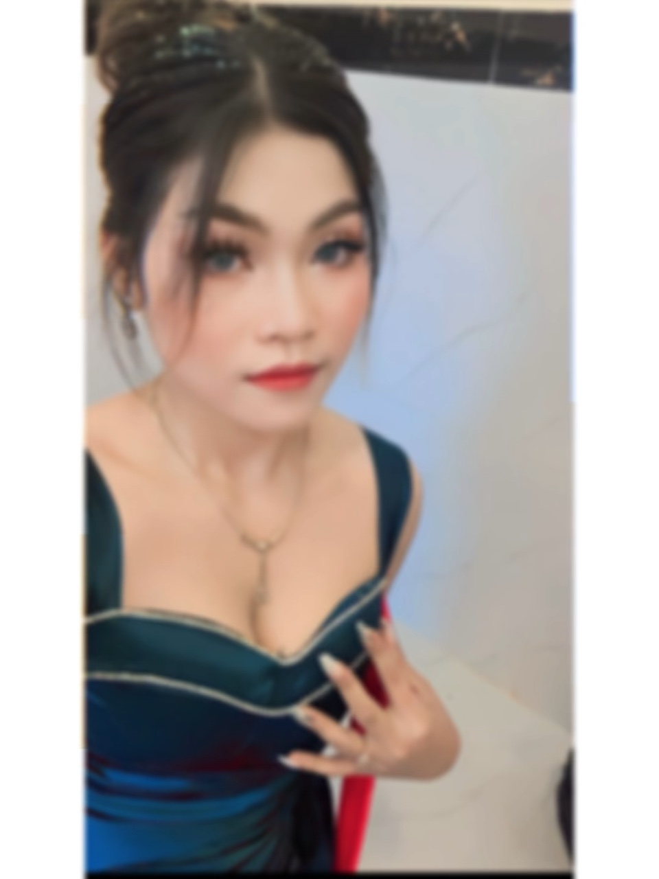 ស្រលាញ់​ត្រូវ​ស្រលាញ់​ទាំង​អស់​