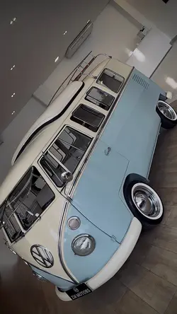 VW KOMBI 
