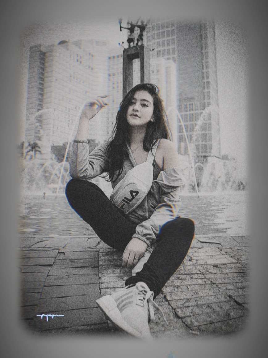 hitam putih