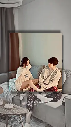 Roses are red 💋🩵