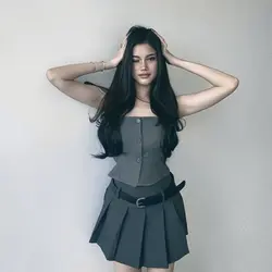 hot like me, dontcha