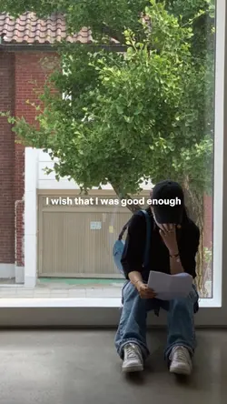 hold me while u wait