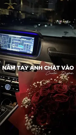 NẮM TAY ANH CHẶT VÀO