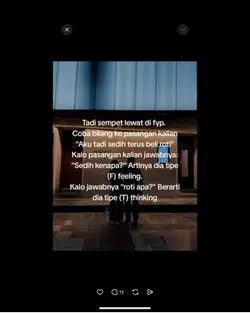 Lagi sedih beli roti