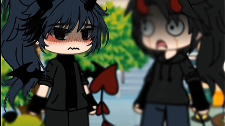 Van has a bf?? 