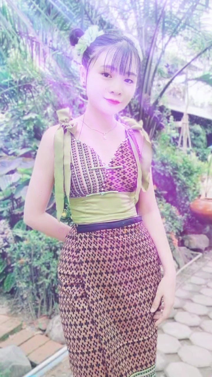 ႀကိဳက္ရင္ယူသံုး