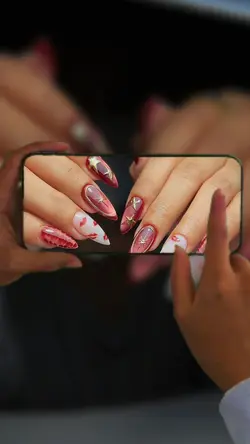 TRANSITION NAILS