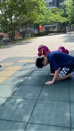 黃學凡