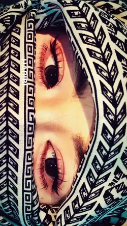 Habibi eyes trend 