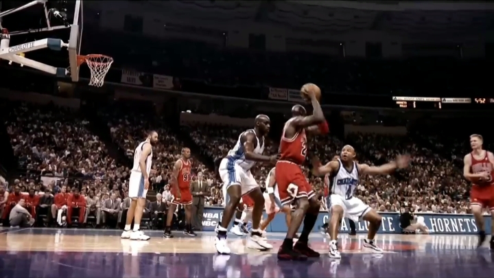 BASKETBALL slowmo 