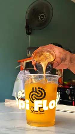Coffe rolling text