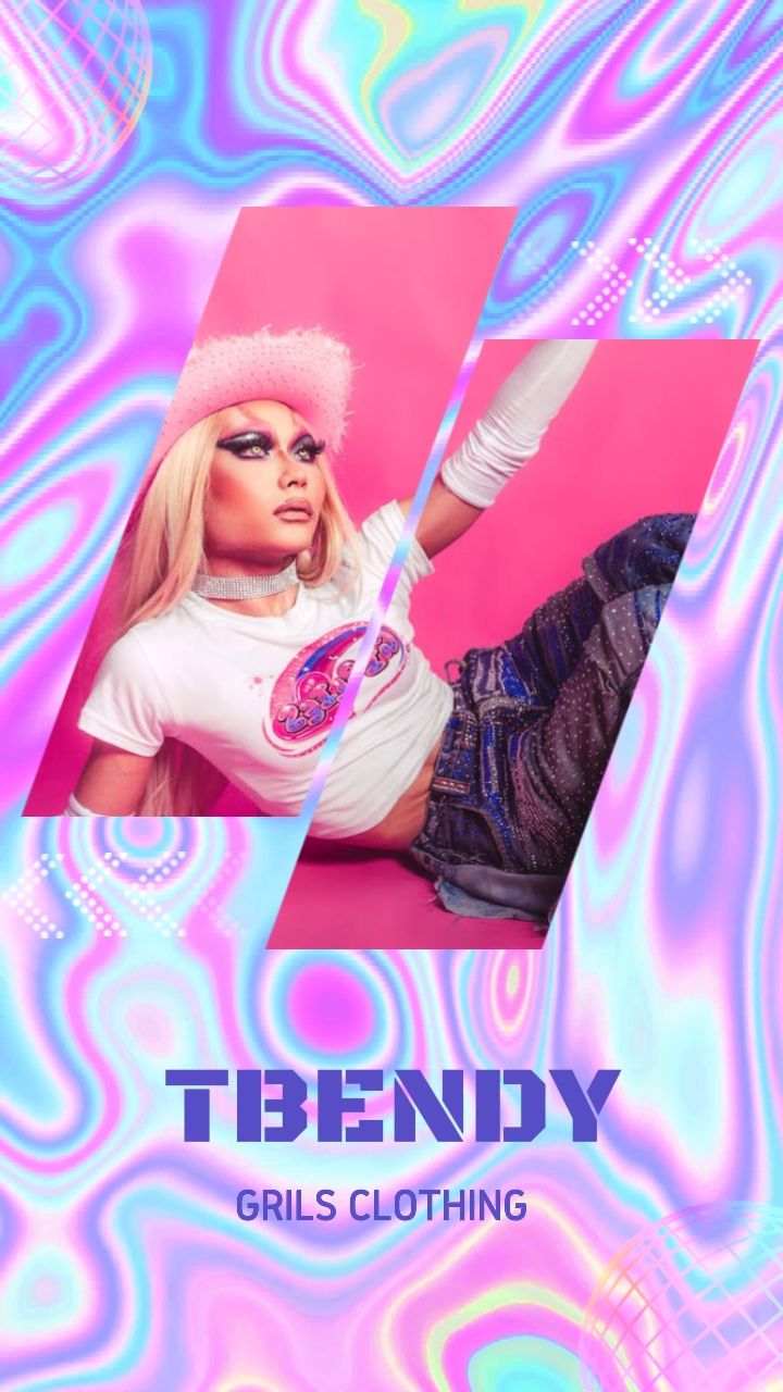 Show de roupas femininas no estilo Y2K