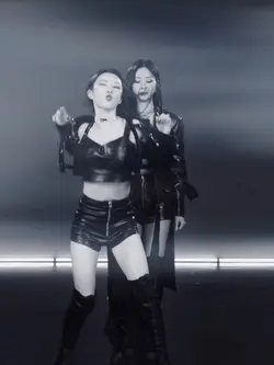 Dreamcatcher🖤🩶❤️ 