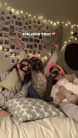 siblings trio 🩷