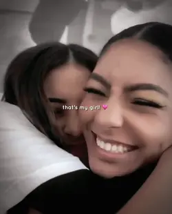that's my girl 💗 |