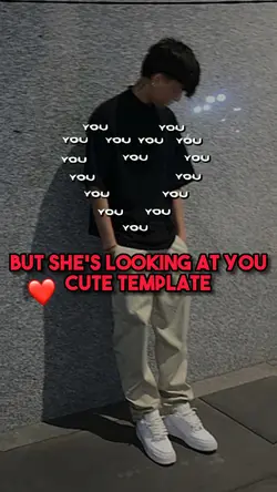 Looking at youuu😍
