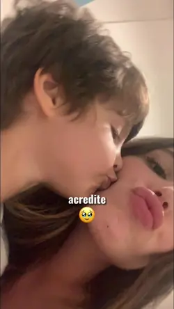 ACREDITE... 