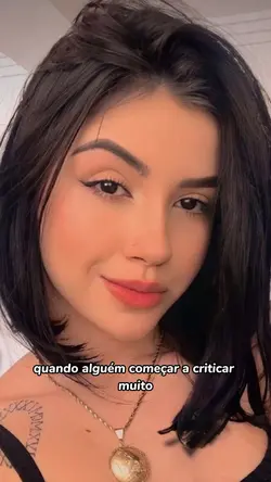 Crítica demais