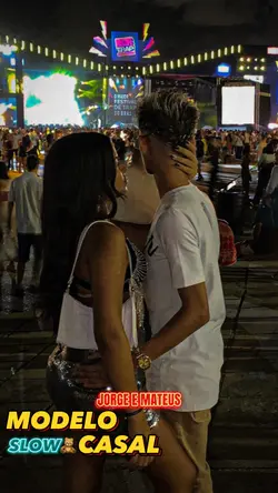 MODELO CASAL!