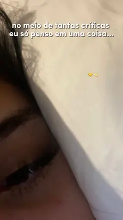 Com tantas críticas 