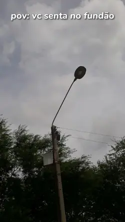 vc senta no fundão..