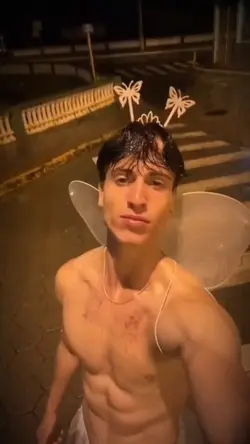 White tee❤️‍🔥