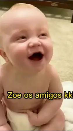 Bebê  rindo kkk