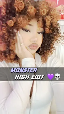 Monster high 🖤💜