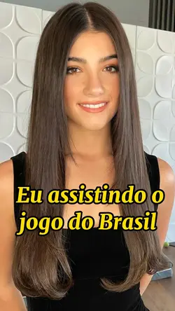 Eu assistindo o jogo