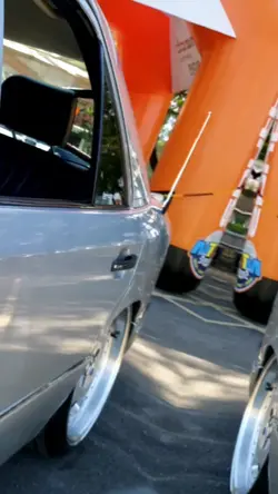 carros esportivos 