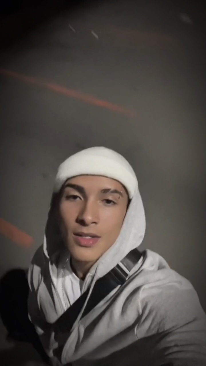 Tem café - mc hariel