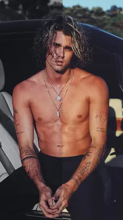 Dark feed preset ↓