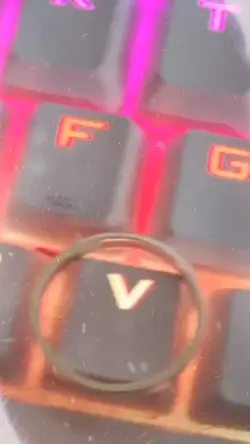 CARA DE TRALHA X "V"