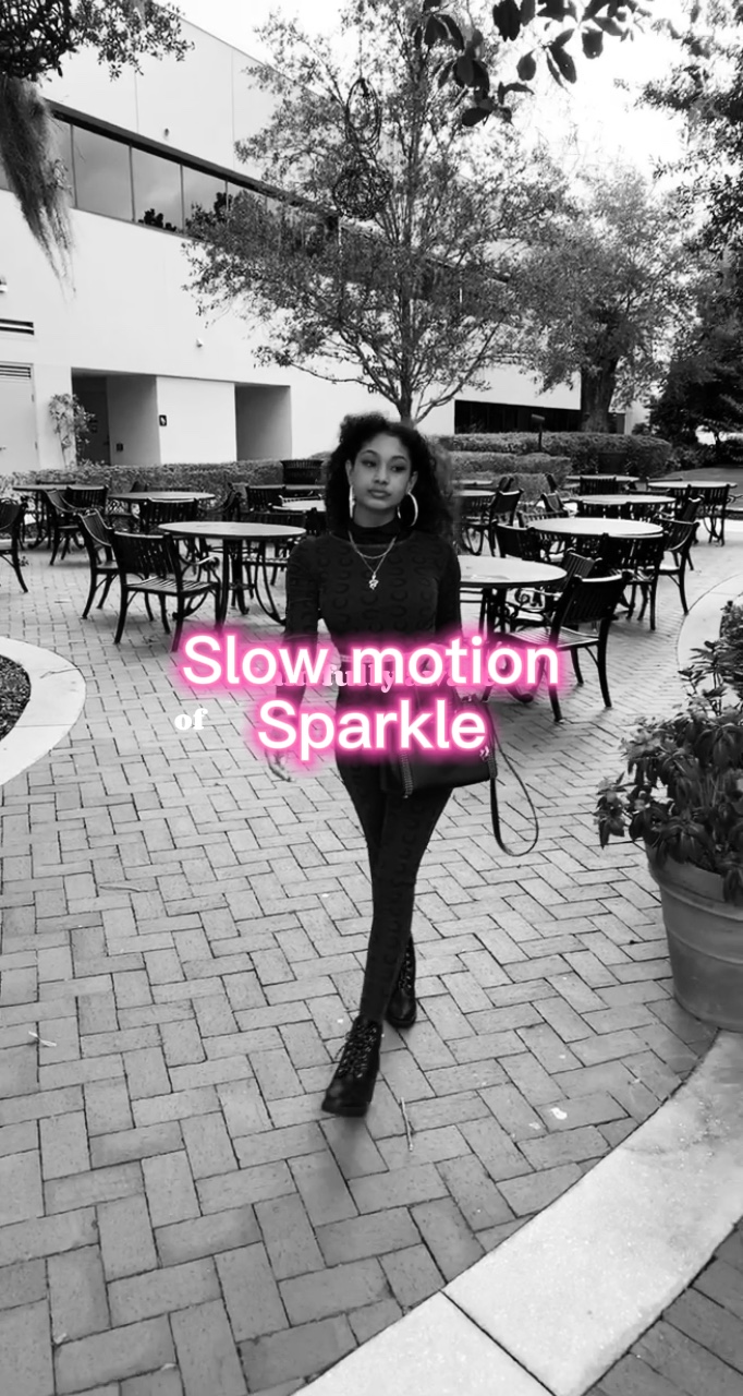 Slow motion sparkle📸