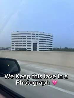 💗 in a photograph 