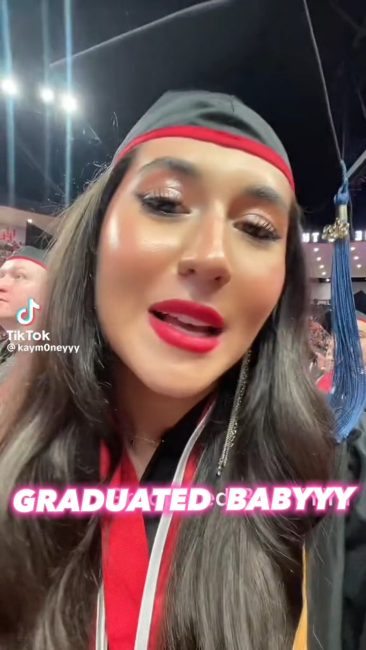Graduate na Baby!