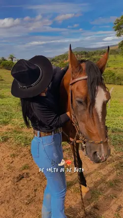 De chapéu na cabeça 