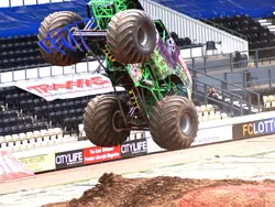 Monster Truck Jam 🎶