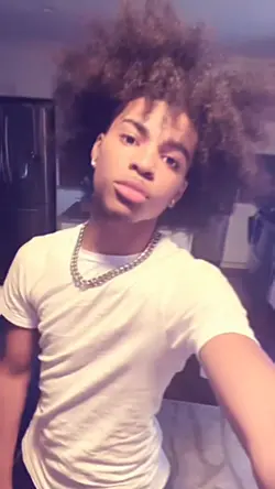 You So Different 😩😍