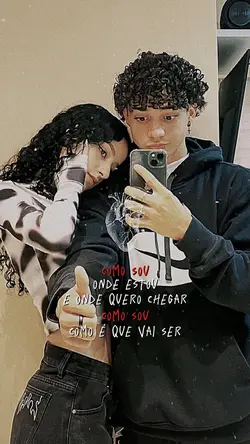 FICO PENSANDO…💞