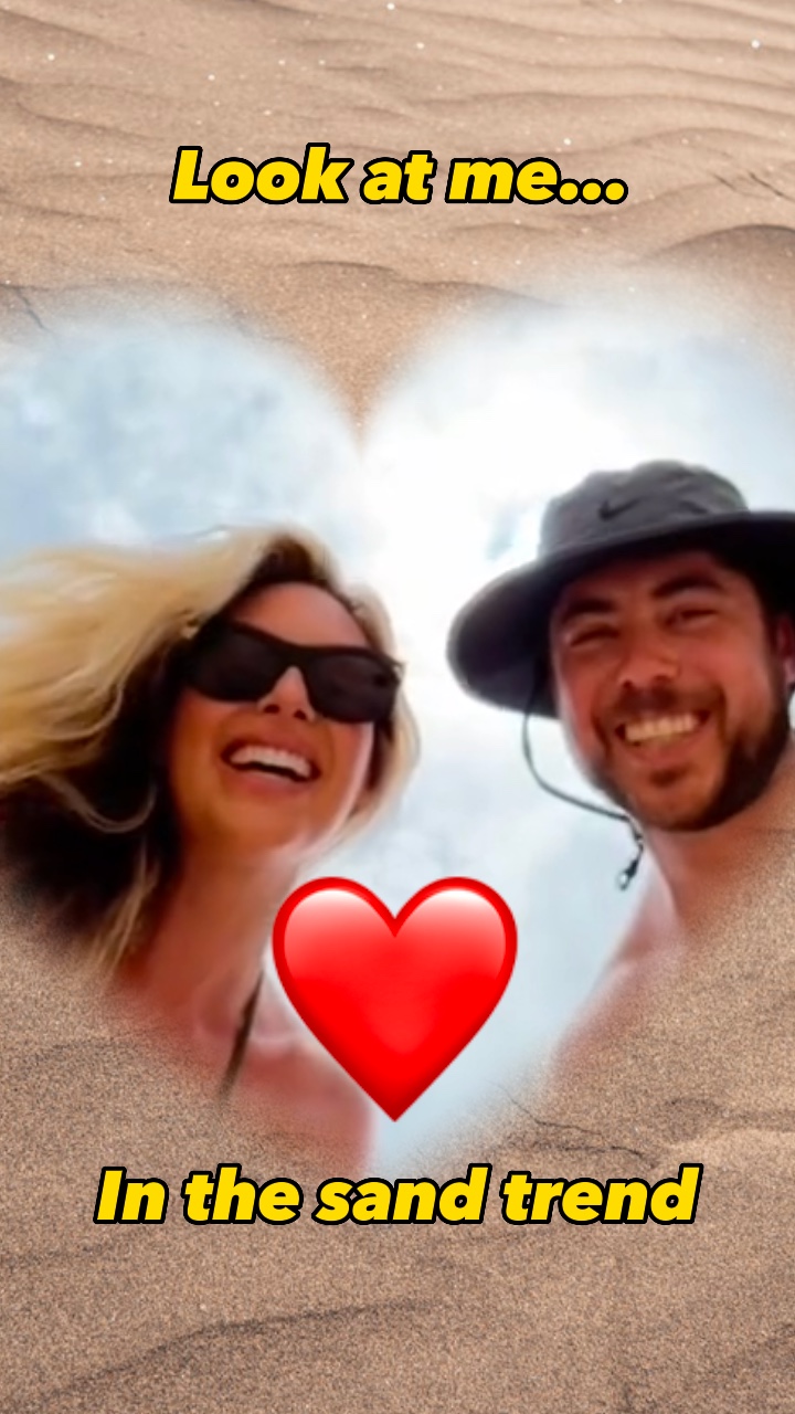 Tendance cœur dans le sable 