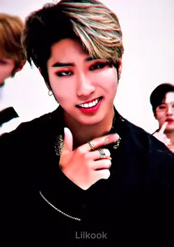 Han edit bfore bed 🥶