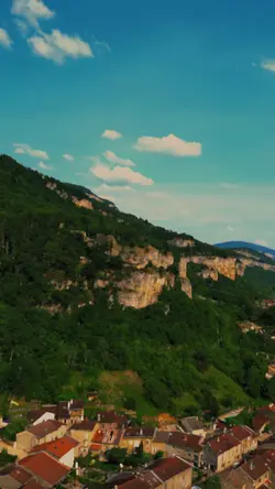 She Speaks 🍃☁️